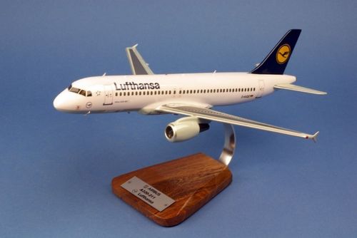 Airbus A320-200 Lufthansa D-AIQE